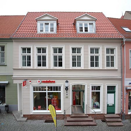 Appartements Am Markt Грайфсвалд Екстериор снимка