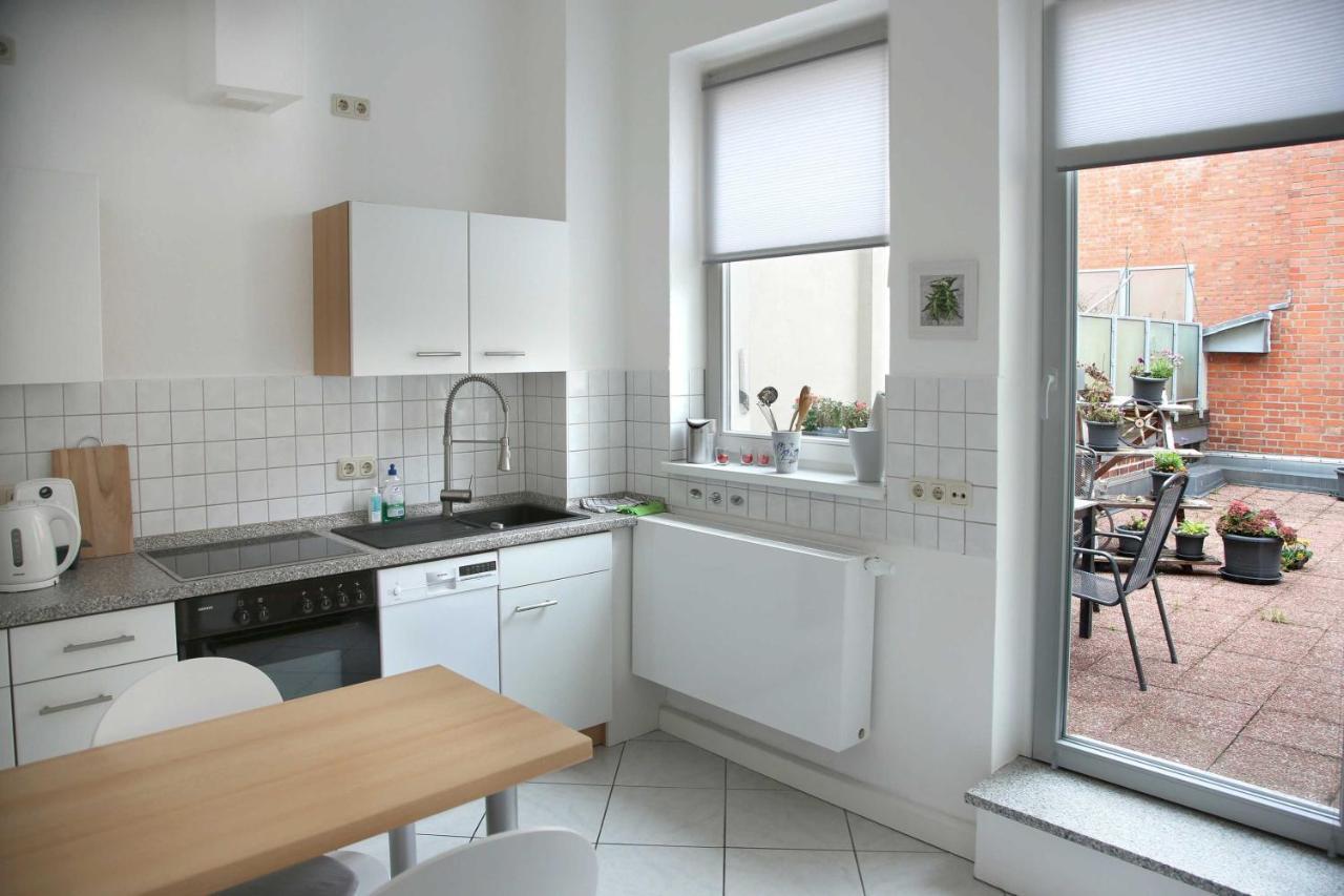 Appartements Am Markt Грайфсвалд Екстериор снимка