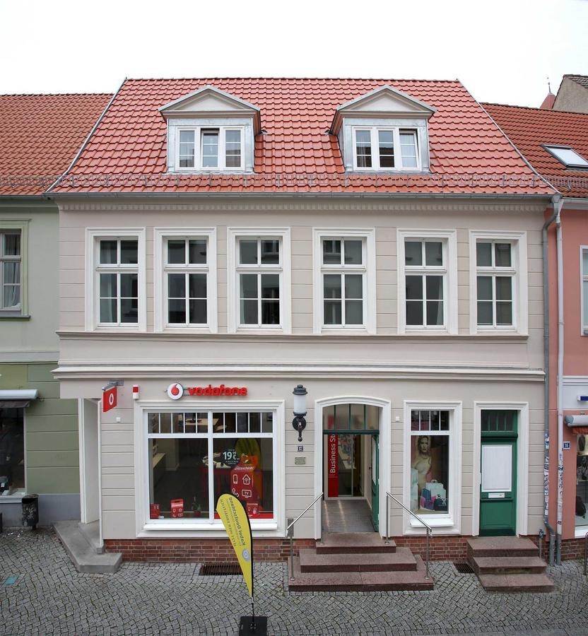 Appartements Am Markt Грайфсвалд Екстериор снимка
