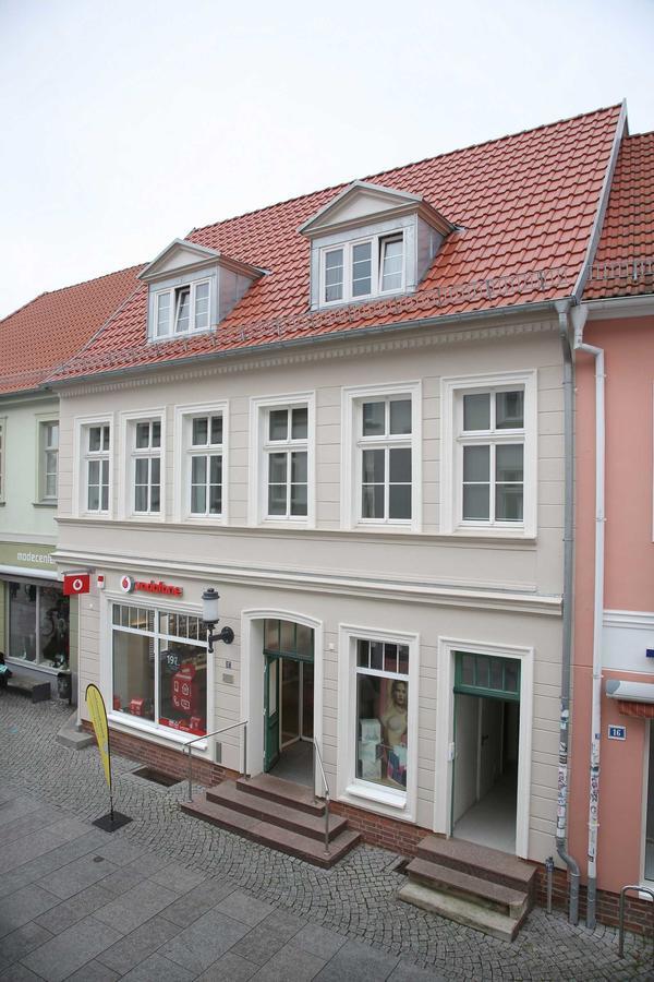 Appartements Am Markt Грайфсвалд Екстериор снимка